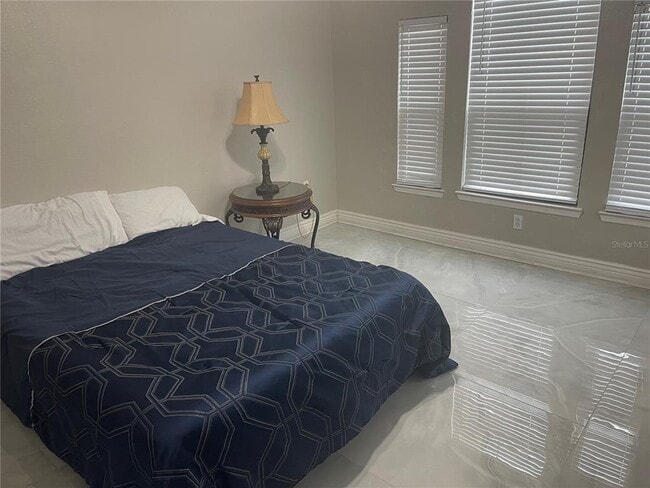 Building Photo - 2717 Via Cipriani