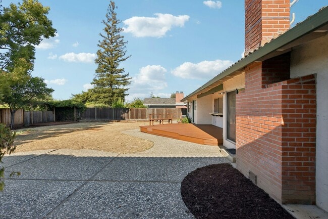 Building Photo - 20373 Glasgow Dr