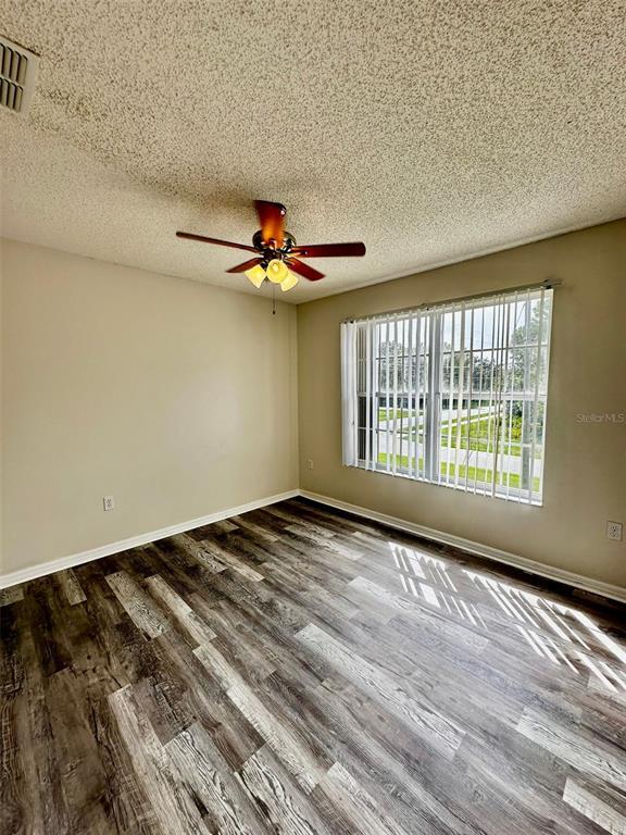 Building Photo - 638 Muskrat Dr