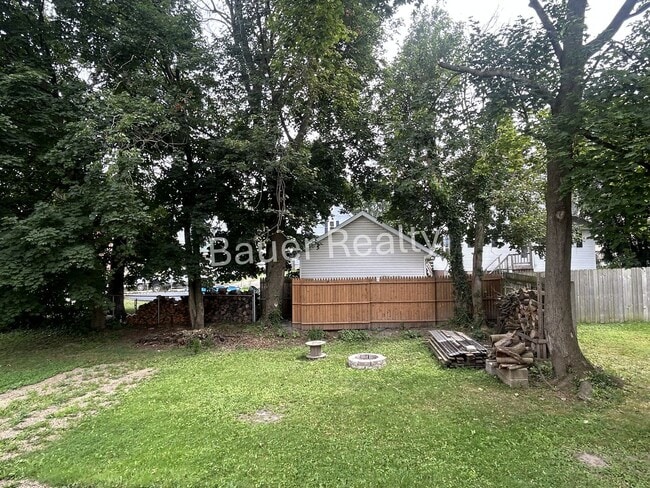 Building Photo - Affordable Two Bedroom