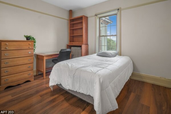 Building Photo - 140 College Ave