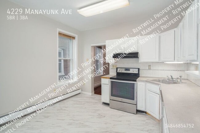 Building Photo - 5BR 2.5 BA_ 2,000 Sq Ft. Townhome in Manay...