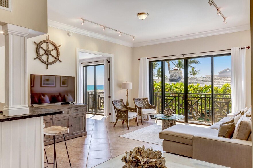 Building Photo - 1604 S Ocean Ln