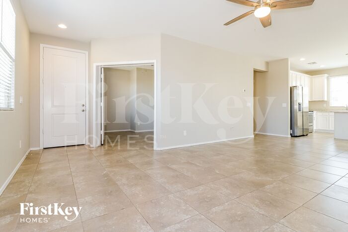 Building Photo - 12202 W Rio Vista Ln