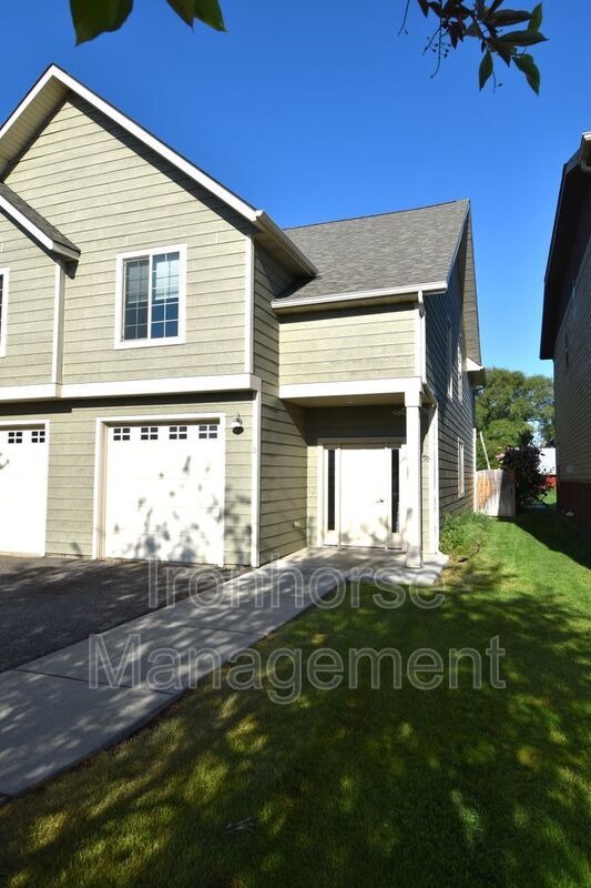 Building Photo - 623 Westgate Ave