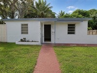 Building Photo - 740 NW 130th St