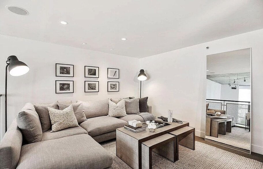 Building Photo - 200 Brannan St