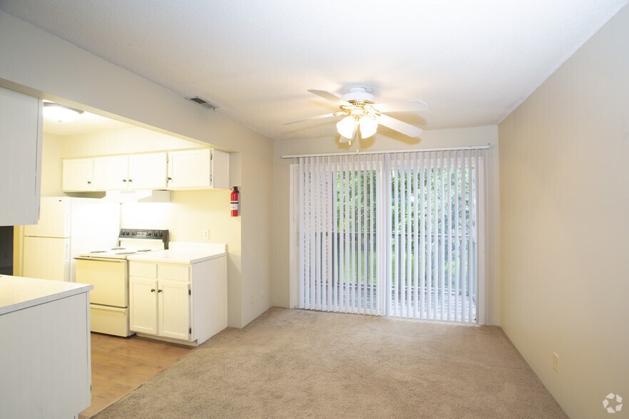 The Lodge 4600 Briarpark Dr Lincoln NE 68516 Apartment Finder