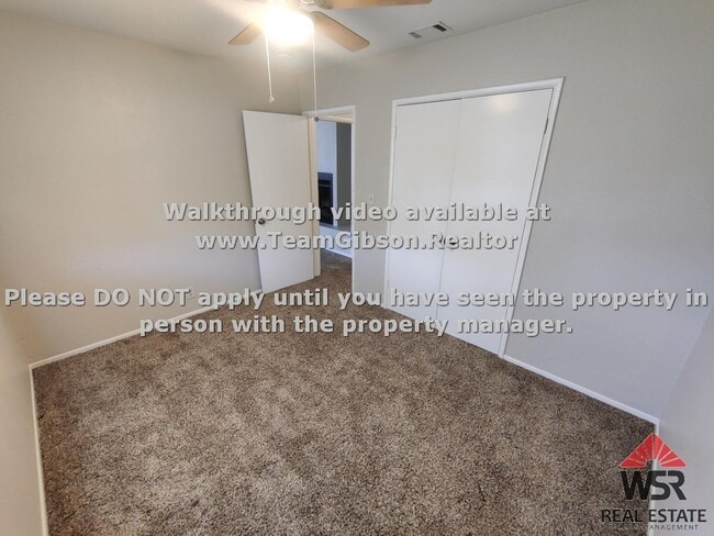 Building Photo - 4 Bedroom / 2 Bathroom Home.