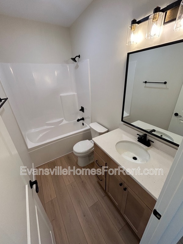 Building Photo - 3520 Sand Dr