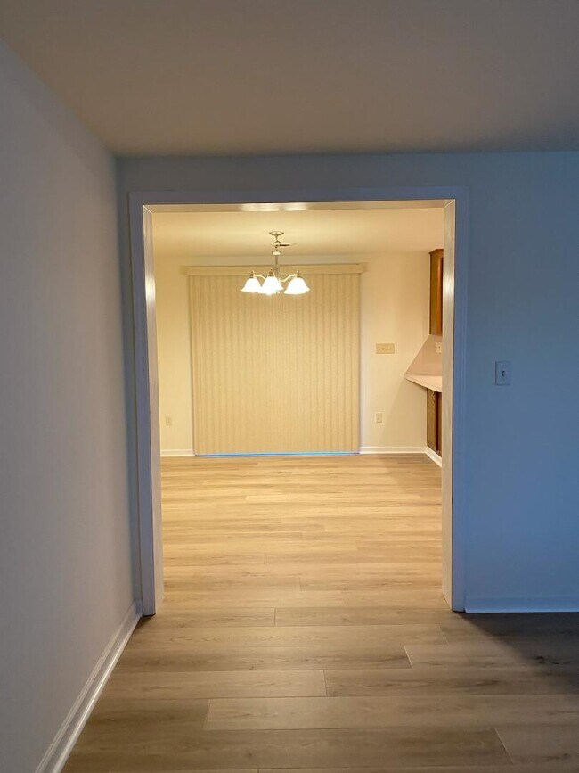 Building Photo - 19322 Garretts Mill Rd