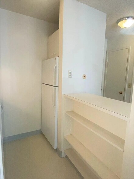 fridge - 1 Captain Dr