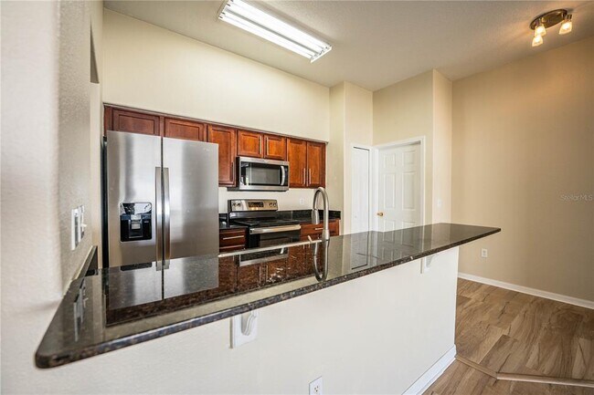 Building Photo - 3998 Rollingsford Cir