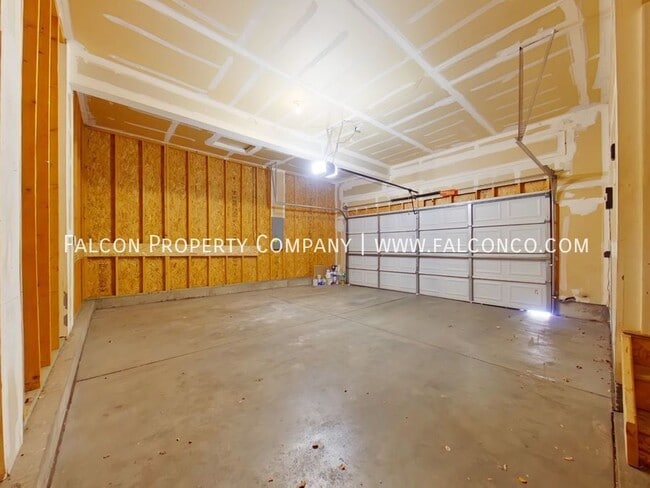 Building Photo - 7665 Capel Point