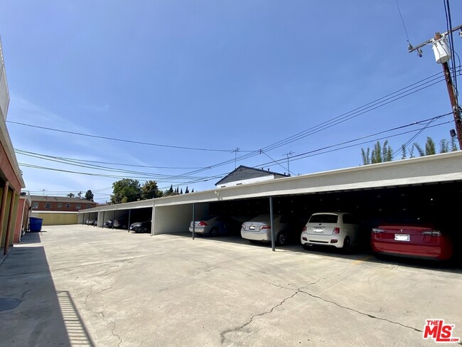 Building Photo - 2329 Kansas Ave