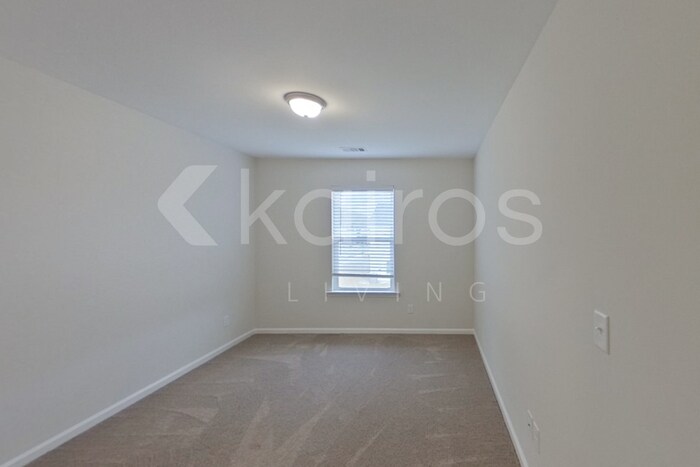 Building Photo - 100 St Matthew Wy