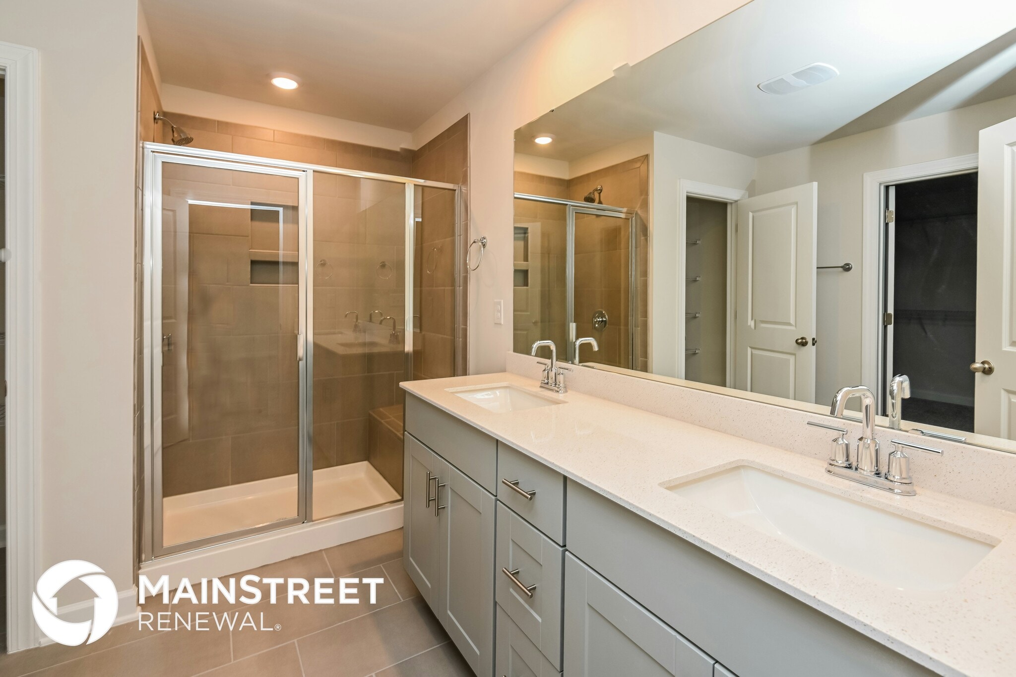 Building Photo - 11909 Red Leaf Dr