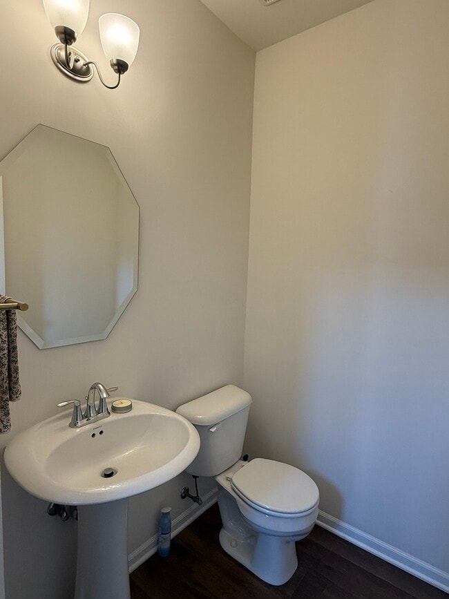 Building Photo - 4411 Monroe Ct