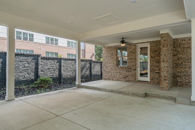 Building Photo - 155 N Rembert St