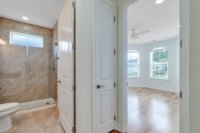 Building Photo - Hidden Gem in Margaritaville Available Imm...