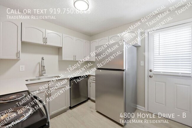 Building Photo - 4800 Hoyle Dr