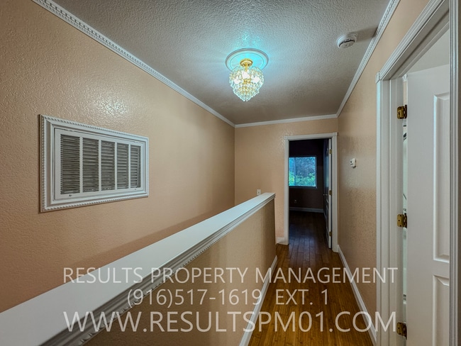 Building Photo - Nicely upgraded Rocklin Home