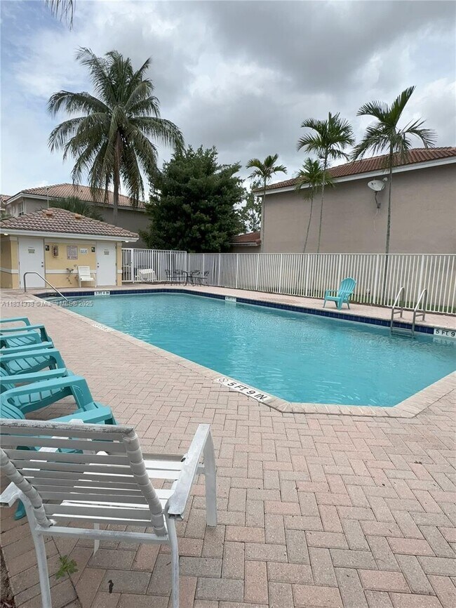 Building Photo - 5490 NW 92nd Ave