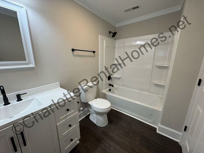 Building Photo - 2071 Startown Rd