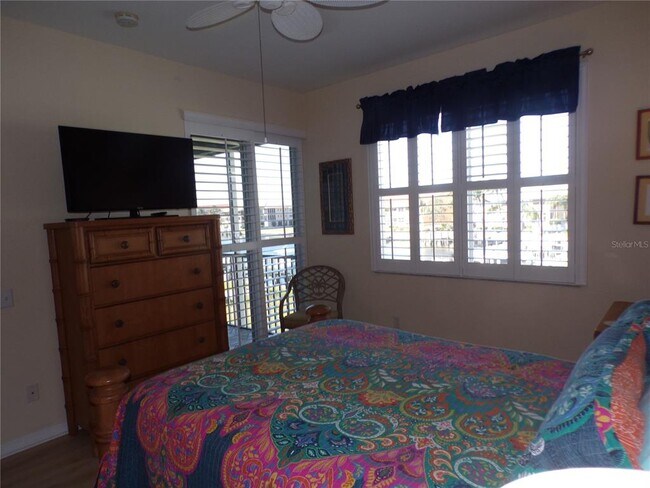 Building Photo - 1431 Aqui Esta Dr