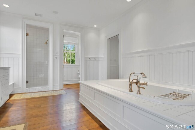 Building Photo - 55 Bishop Ln