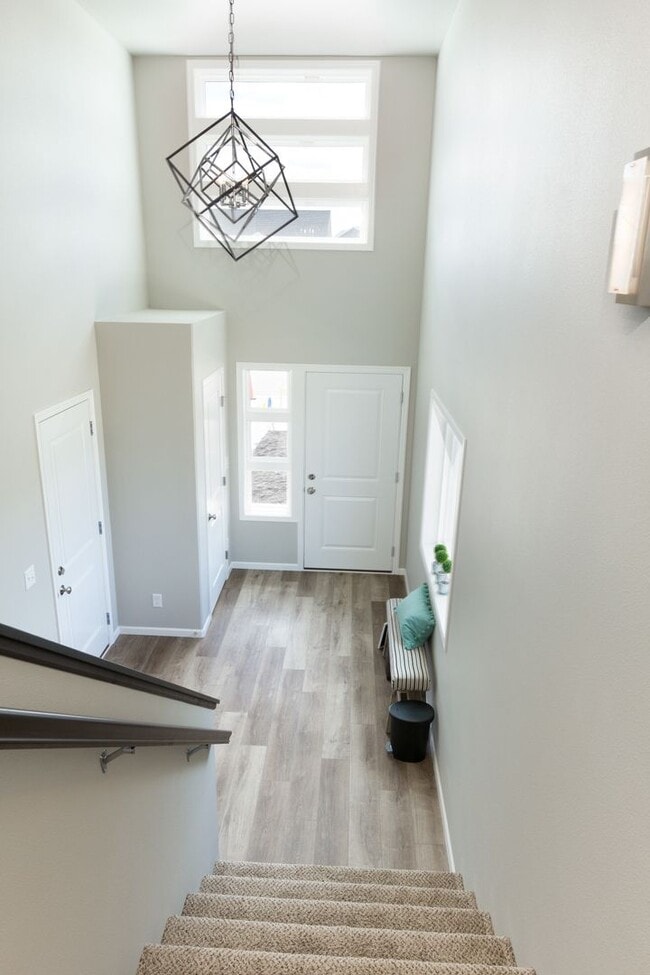 Building Photo - 3-bedroom, 3-bathroom West Fargo Single-Family Home w/ 3 Stall Garage