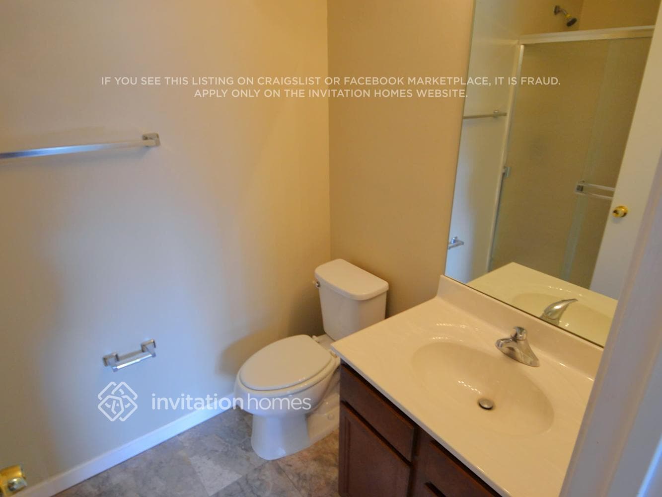 Building Photo - 940 Sandlewood Ct