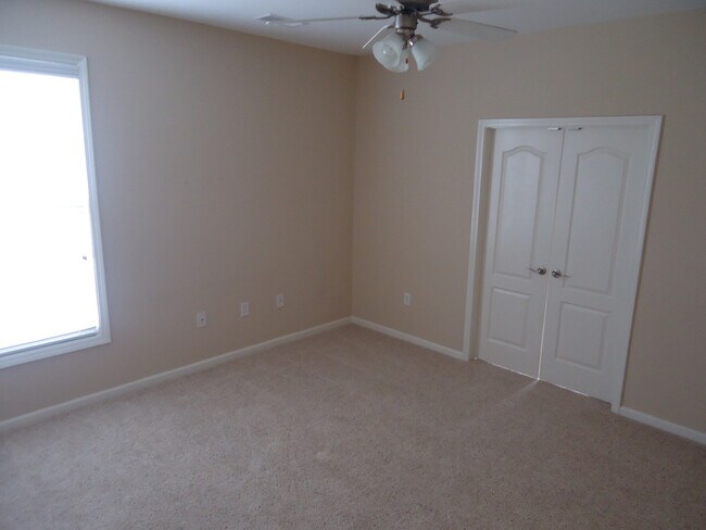 Building Photo - 2645 McArthur Landing Cir