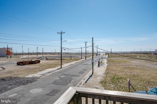 Building Photo - 222 S Rhode Island Ave