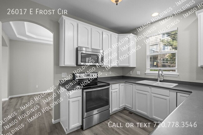 Building Photo - 26017 E Frost Cir