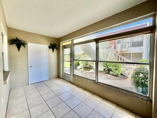 Building Photo - 3460 32nd Ave N