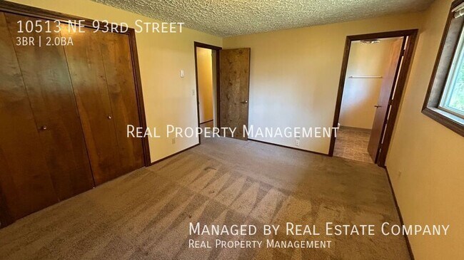 Building Photo - 10513 NE 93rd St