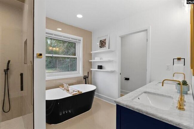 Building Photo - 4110 Timberlane Dr