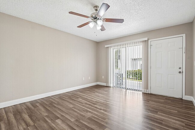 Building Photo - 4149 S Semoran Blvd