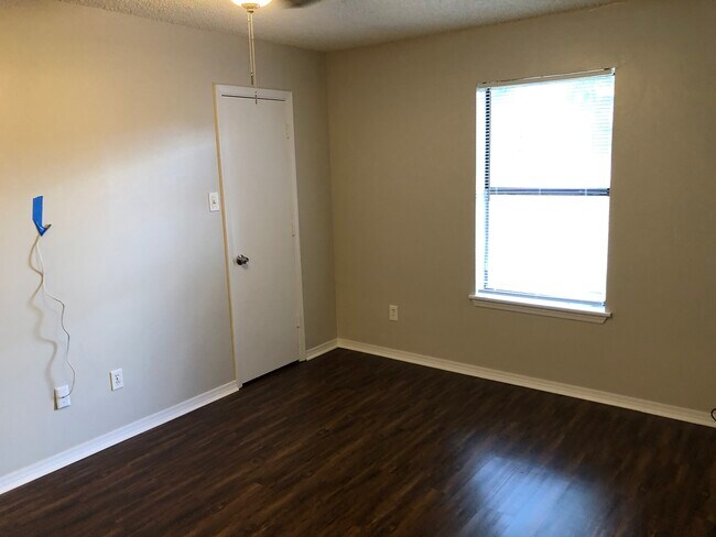 Building Photo - 13403 Rhudy Dr