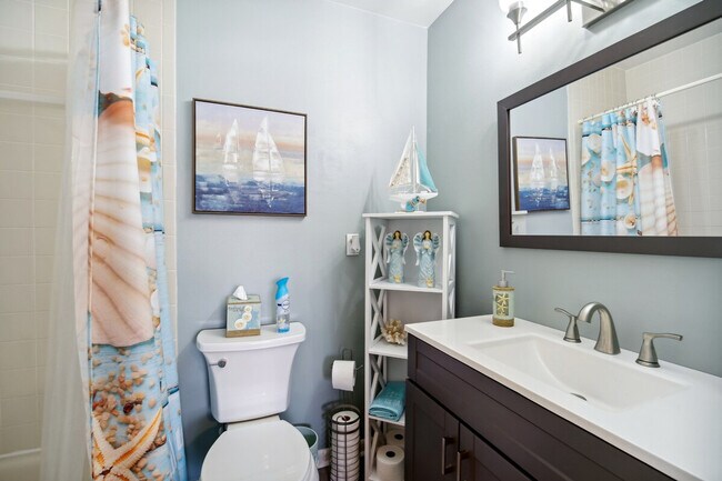 Building Photo - 5640 N Banana River Blvd