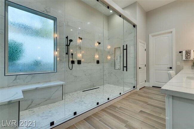Building Photo - 794 Bolle Way