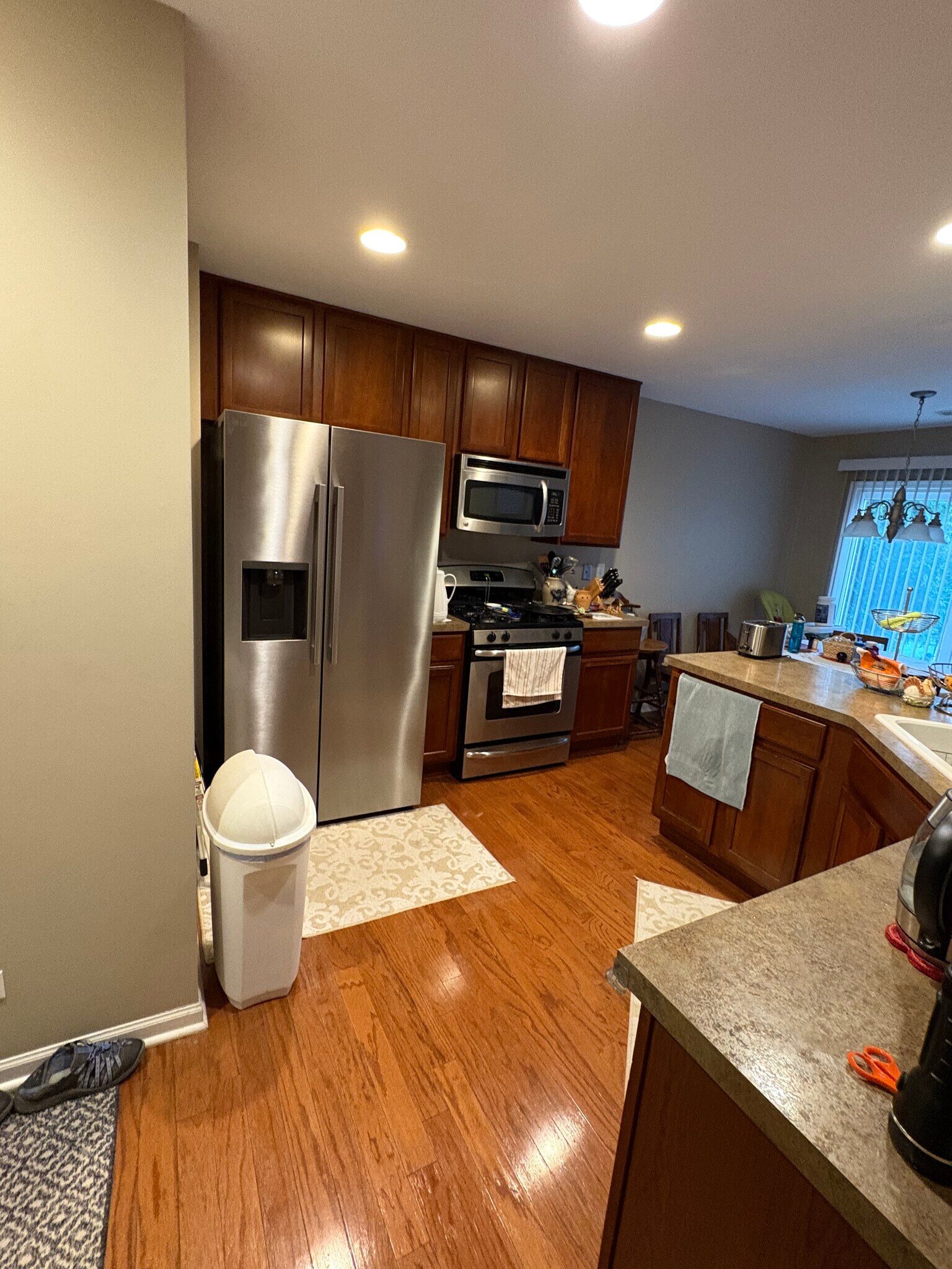 Building Photo - 305 Devoe Dr