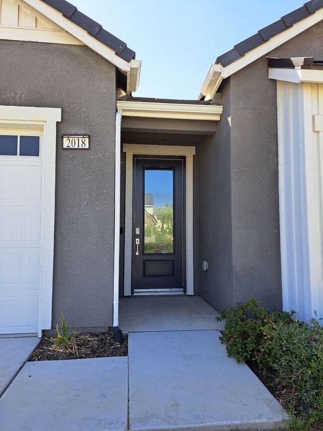 Building Photo - Move in Special: $500 Off Your First Month...