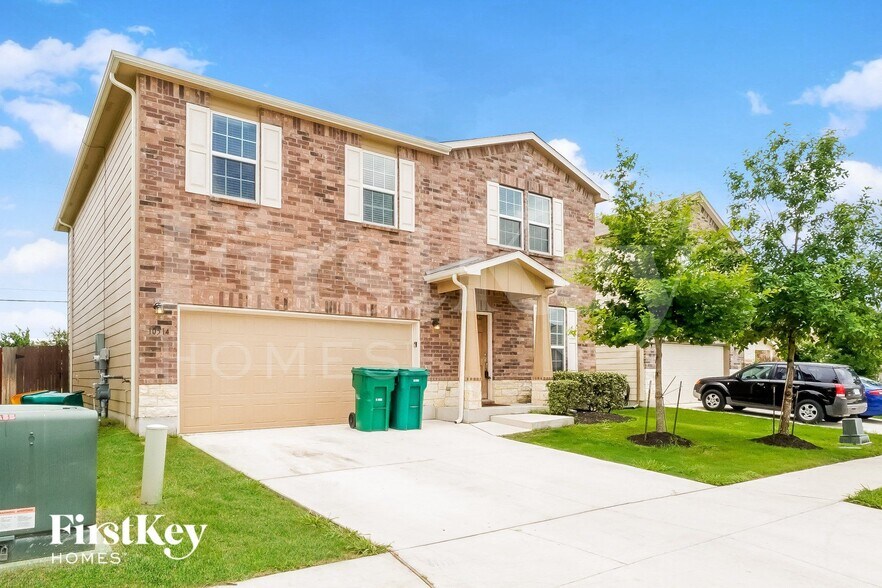 Building Photo - 10514 Century Farm Dr