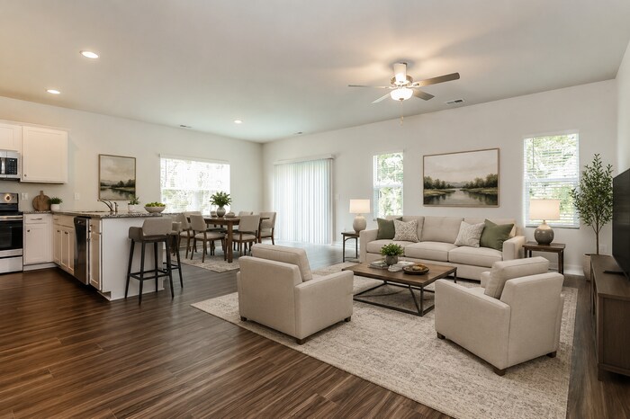 Building Photo - 257 Clydesdale Cir