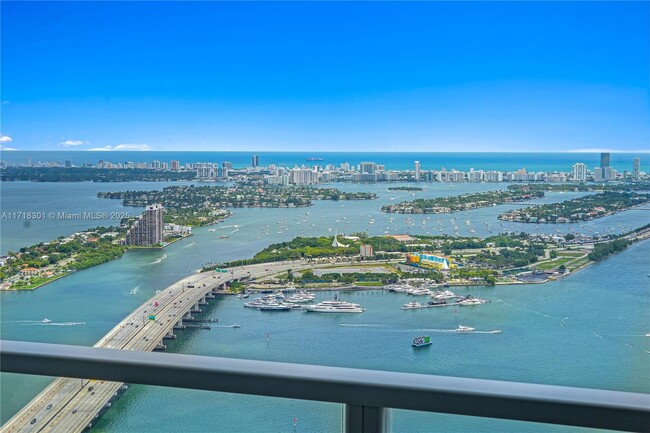 Building Photo - 1100 Biscayne Blvd