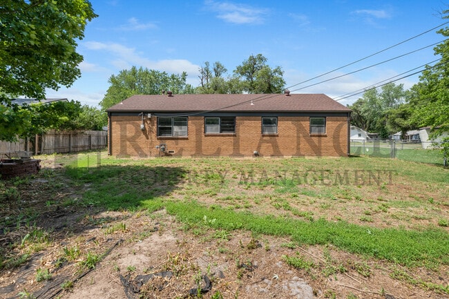 Building Photo - 7315 W Galoway