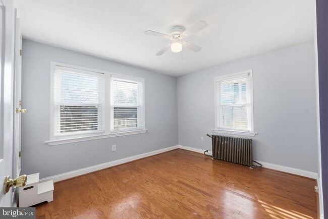 Building Photo - 3026 Channing St NE