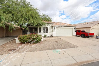 Building Photo - 9202 W MacKenzie Dr